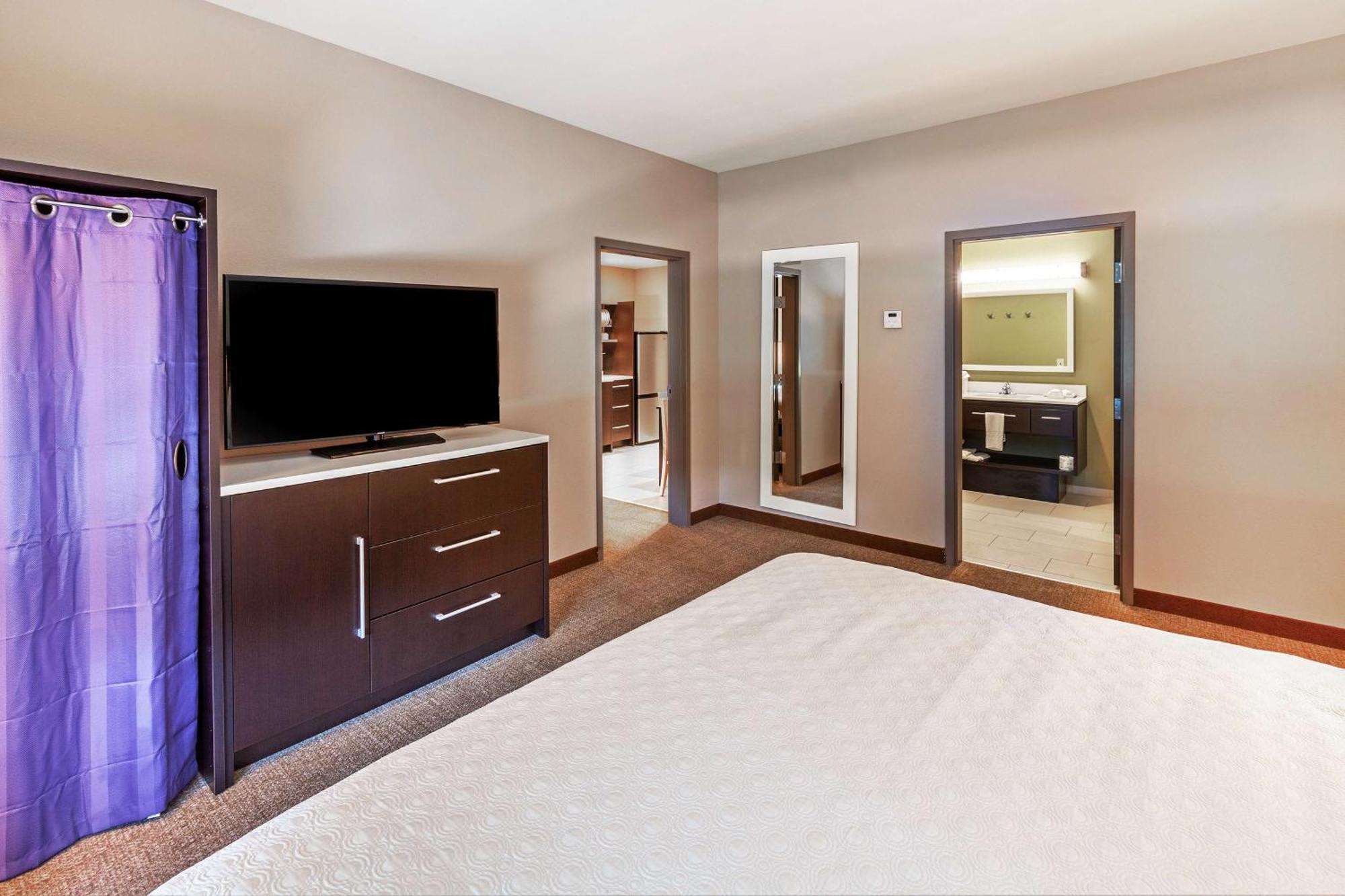 Home2 Suites By Hilton Gonzales Exterior photo